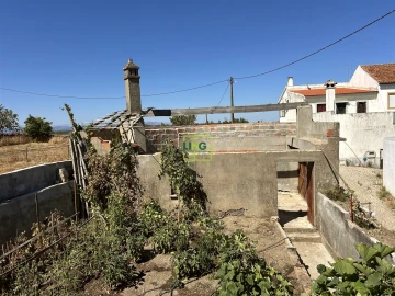 Moradia T4 para Venda em Benquerenças