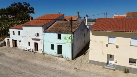 Moradia T4 para Venda em Benquerenças