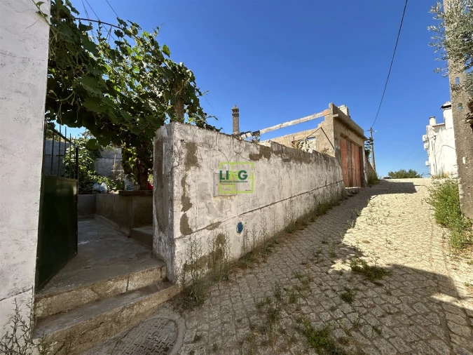 Moradia T4 para Venda em Benquerenças Foto 71