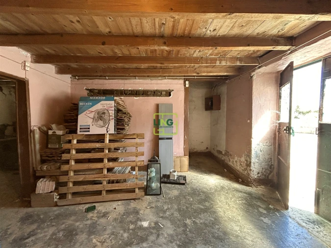 Moradia T4 para Venda em Benquerenças Foto 6