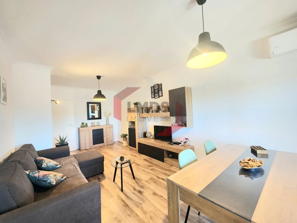 Apartamento T2 para Venda em Oliveira do Douro Foto 12