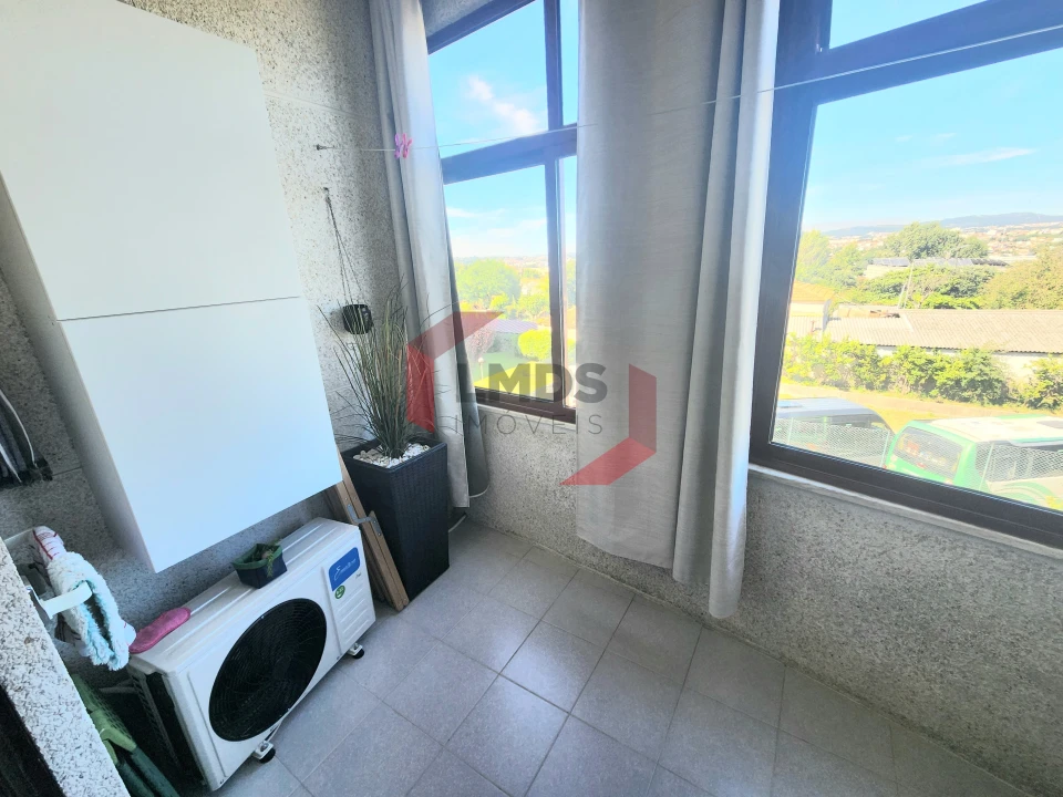Apartamento T2 para Venda em Oliveira do Douro Foto 16