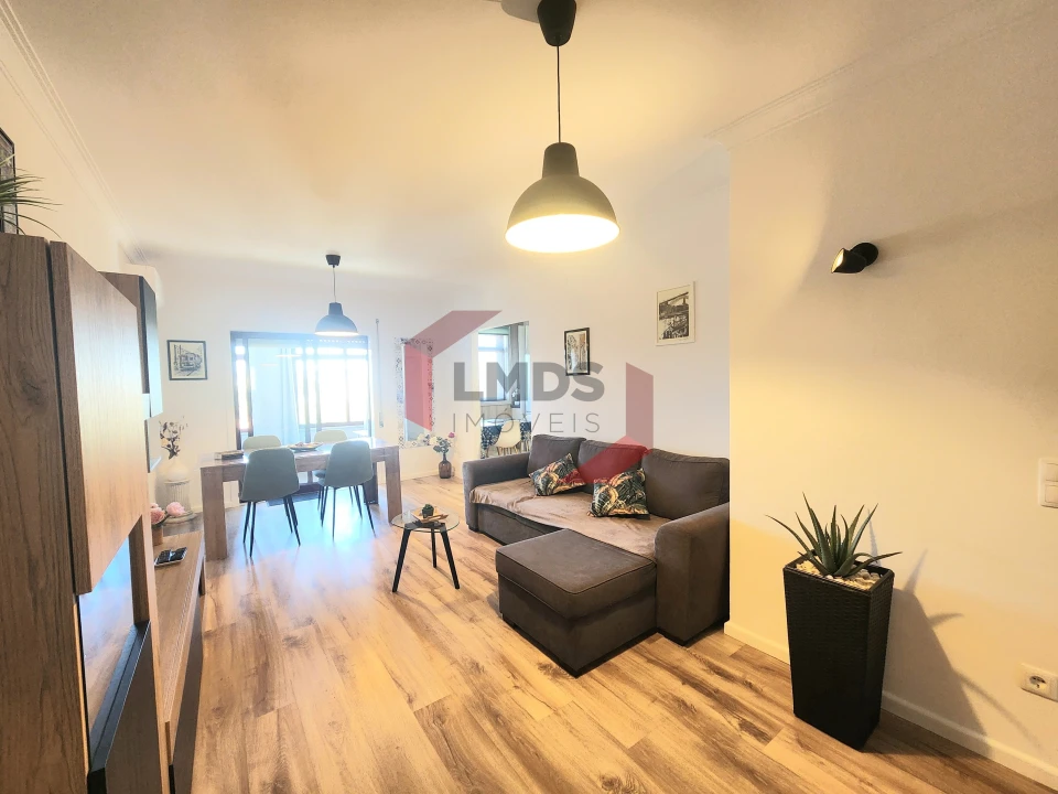Apartamento T2 para Venda em Oliveira do Douro Foto 11