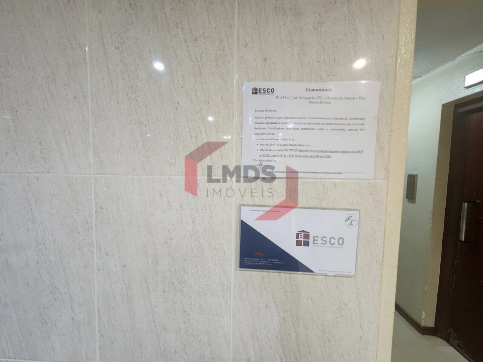 Apartamento T3 para Venda em Oliveira do Douro Foto 4