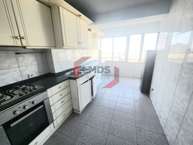 Apartamento T3 para Venda em Oliveira do Douro Foto 16