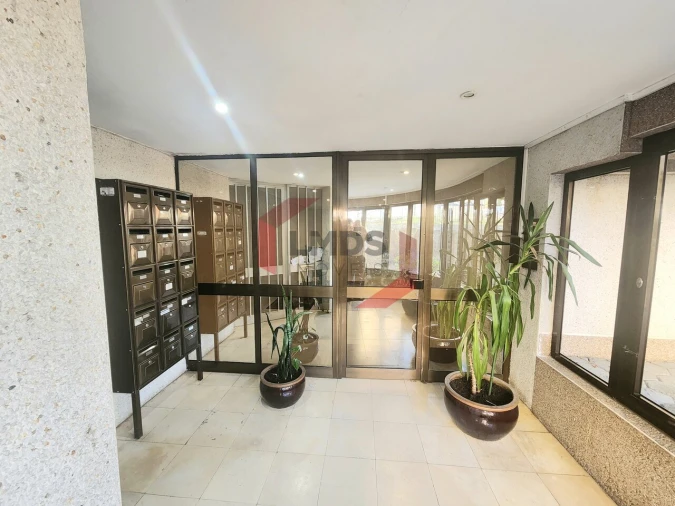 Apartamento T3 para Venda em Oliveira do Douro Foto 2