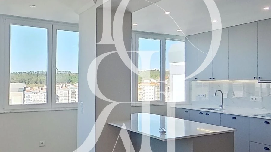 Apartamento T3 para Venda em Carnaxide e Queijas