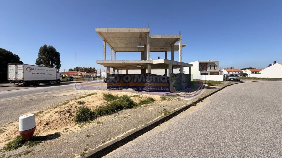 Terreno para Venda em Salvaterra de Magos e Foros de Salvaterra