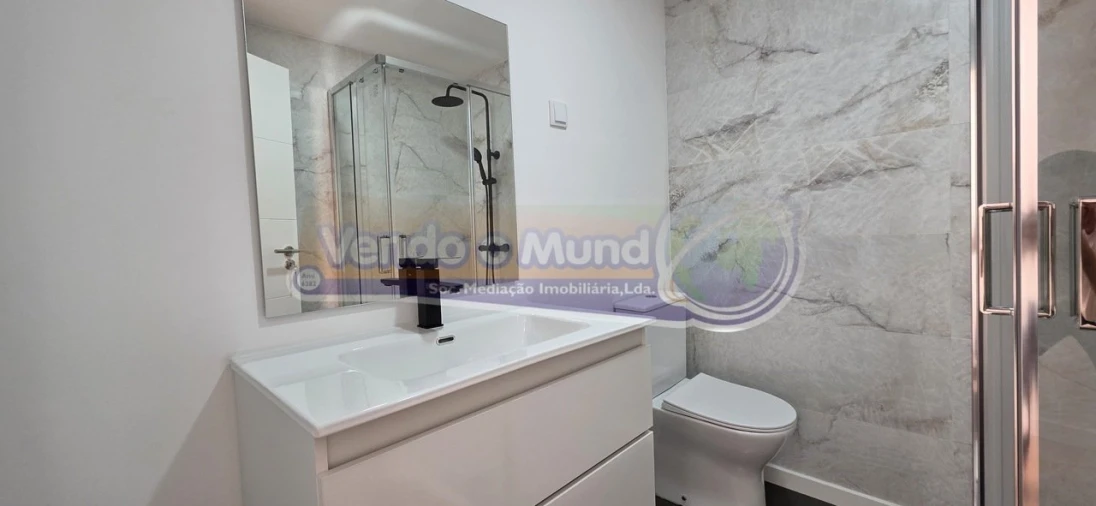 Apartamento T3 para Venda em Alverca do Ribatejo e Sobralinho Foto 18