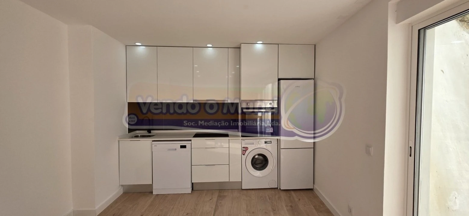 Apartamento T3 para Venda em Alverca do Ribatejo e Sobralinho Foto 1