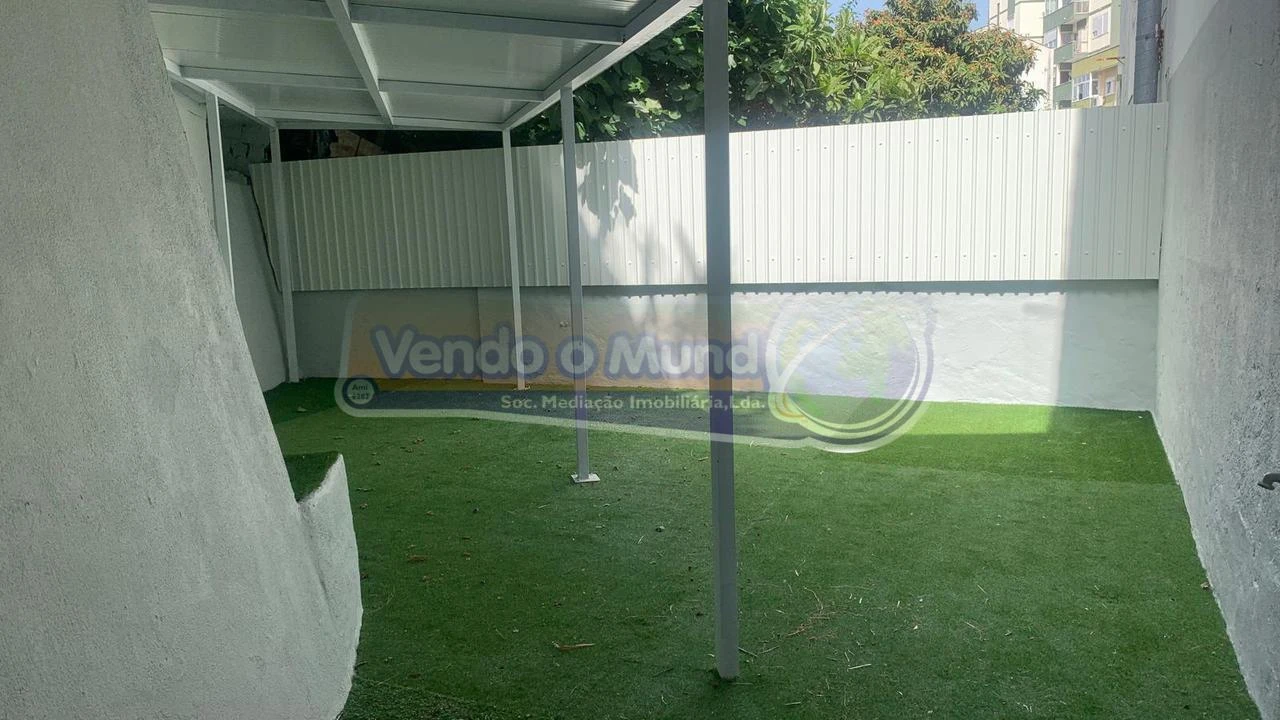 Apartamento T3 para Venda em Alverca do Ribatejo e Sobralinho Foto 9