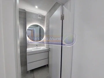 Apartamento T1 para Venda em Águas Livres