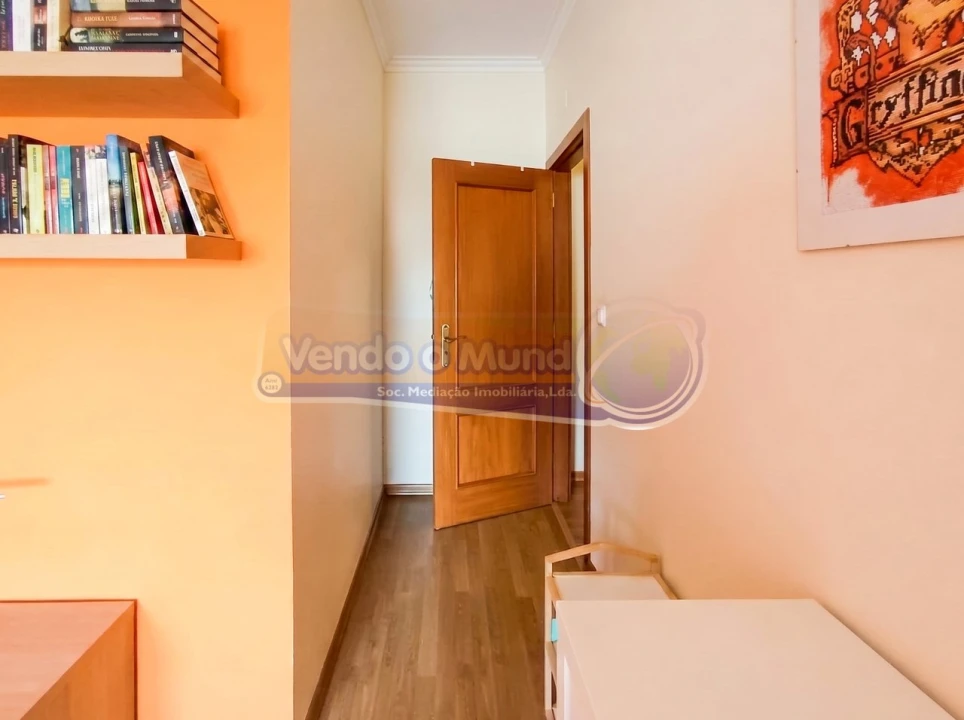 Apartamento T3 para Venda em Benavente Foto 17