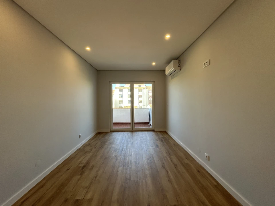 Apartamento T3 para Venda em Cascais e Estoril Foto 15