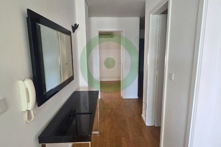 Apartamento T2 para Venda em Vinhais Foto 5