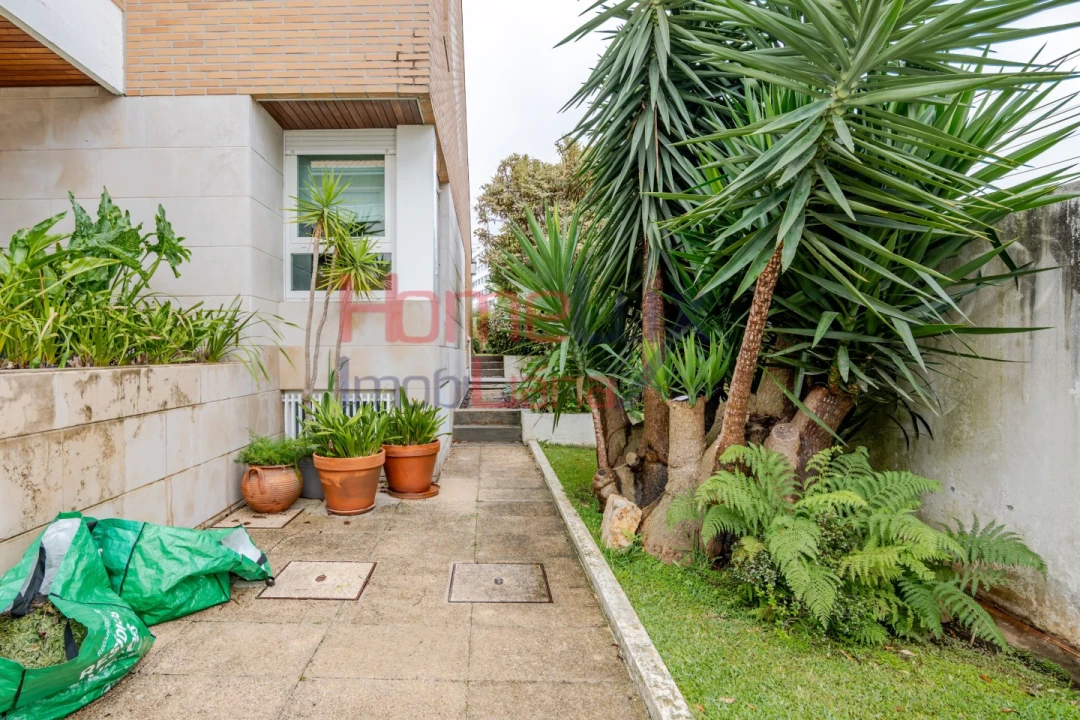 Moradia T8 para Venda em Gondomar (São Cosme), Valbom e Jovim Foto 88