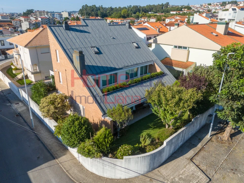 Moradia T4 para Venda em Gondomar (São Cosme), Valbom e Jovim Foto 89