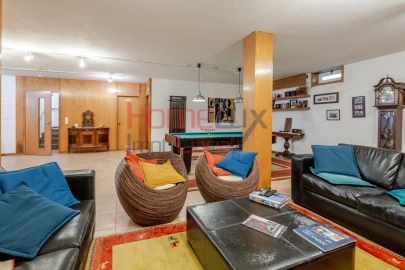 Moradia T8 para Venda em Gondomar (São Cosme), Valbom e Jovim