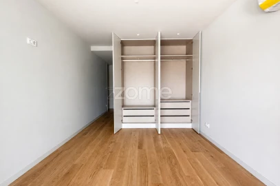 Apartamento T2 para Venda em Ponta Delgada (São Pedro)