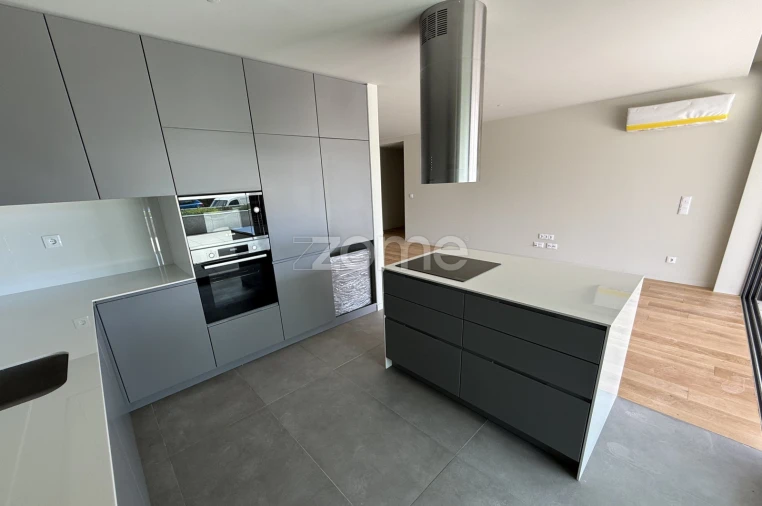 Apartamento T2 para Venda em Ponta Delgada (São Pedro) Foto 12