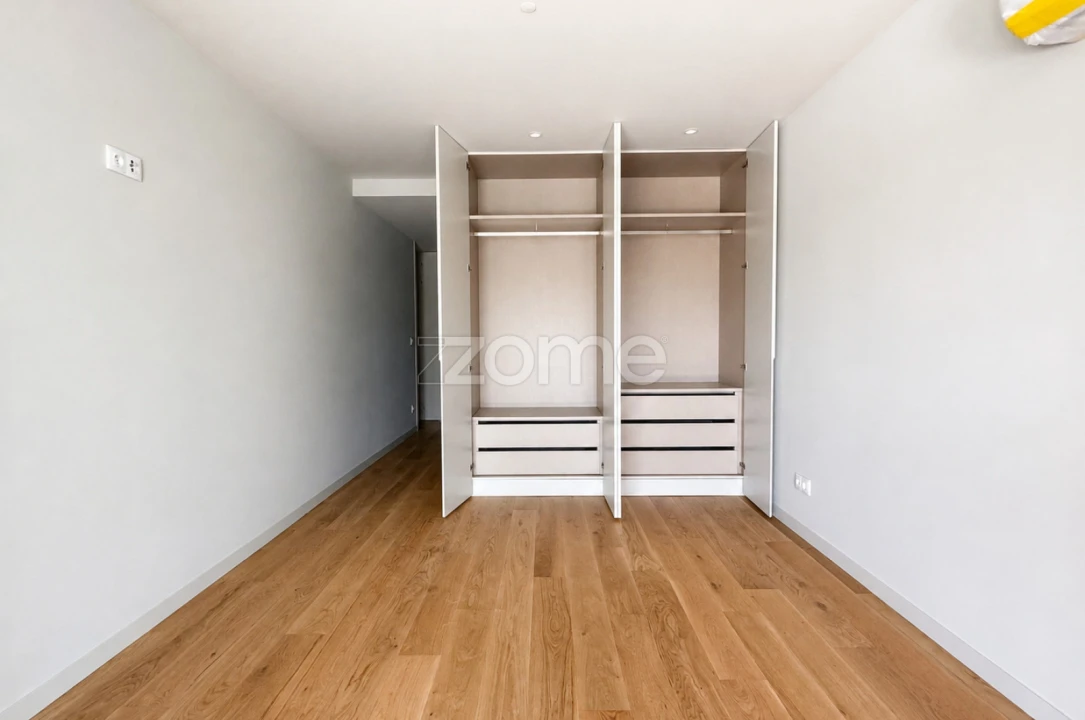 Apartamento T2 para Venda em Ponta Delgada (São Pedro) Foto 22
