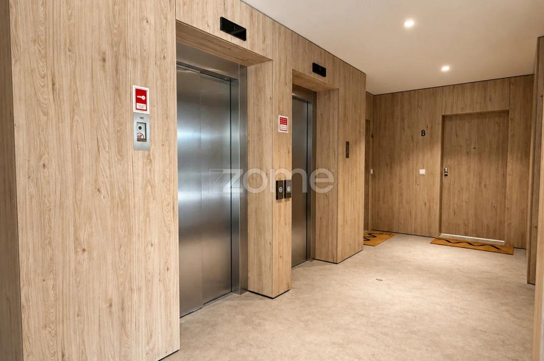 Apartamento T2 para Venda em Ponta Delgada (São Pedro) Foto 5