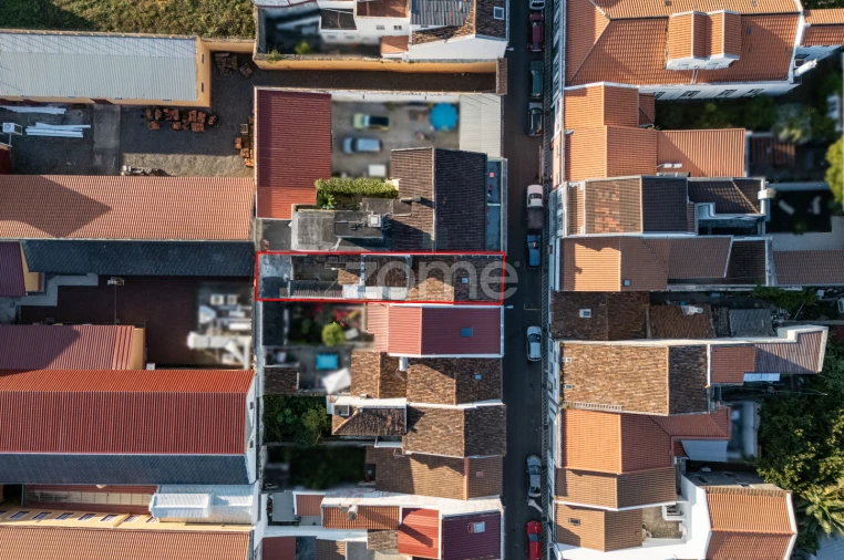Moradia T5 para Venda em Ponta Delgada (São José) Foto 24