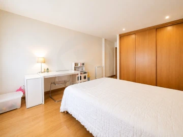 Apartamento T3 para Venda em Aver-O-Mar, Amorim e Terroso