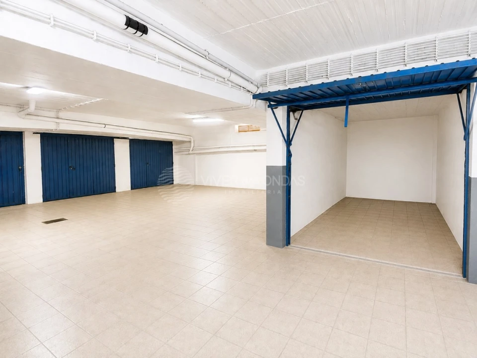 Garagem para Venda em Costa da Caparica Foto 1