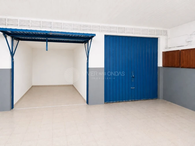 Garagem para Venda em Costa da Caparica Foto 2