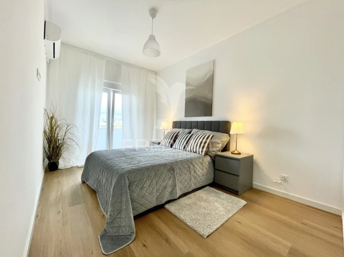 Apartamento T3 para Venda em Olhão Foto 8