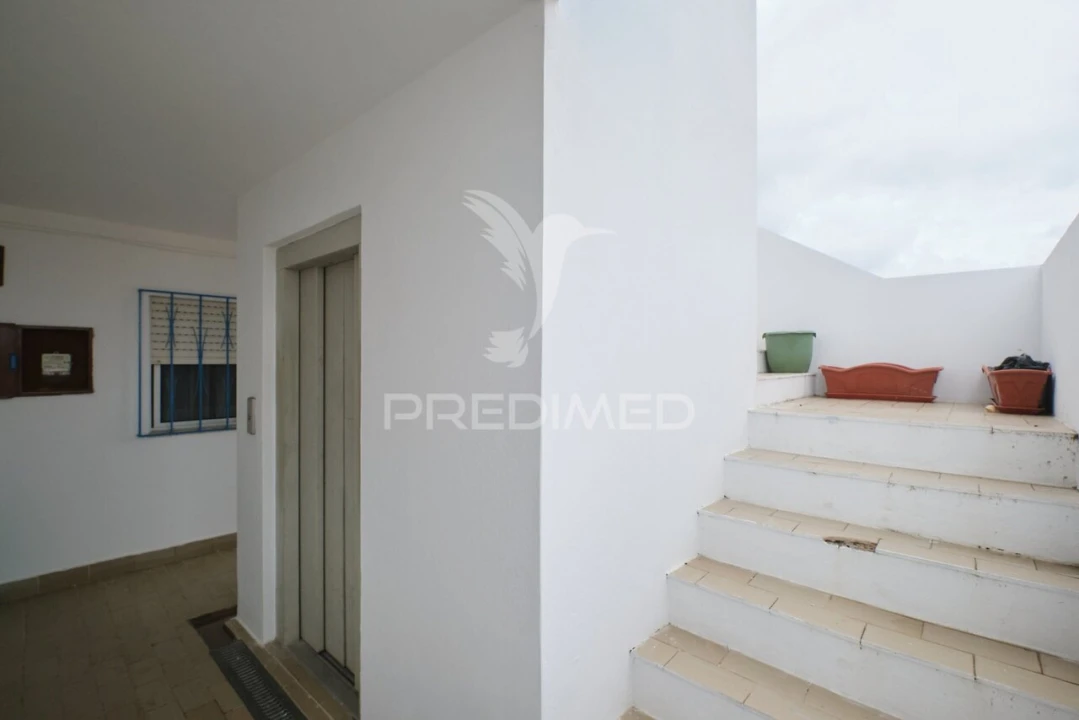 Apartamento T2 para Venda em Grândola e Santa Margarida da Serra Foto 5