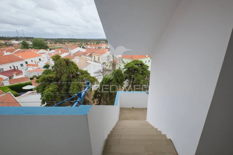 Apartamento T2 para Venda em Grândola e Santa Margarida da Serra Foto 4