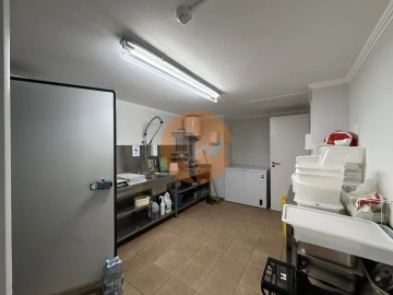Loja para Arrendamento em Vila Real de Santo Antonio