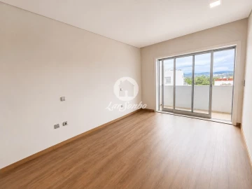 Moradia T4 para Venda em Gamil e Midões