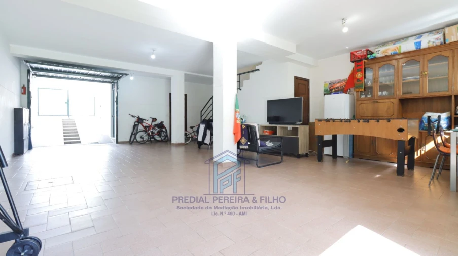 Moradia T3 para Venda em Fânzeres e São Pedro da Cova Foto 26
