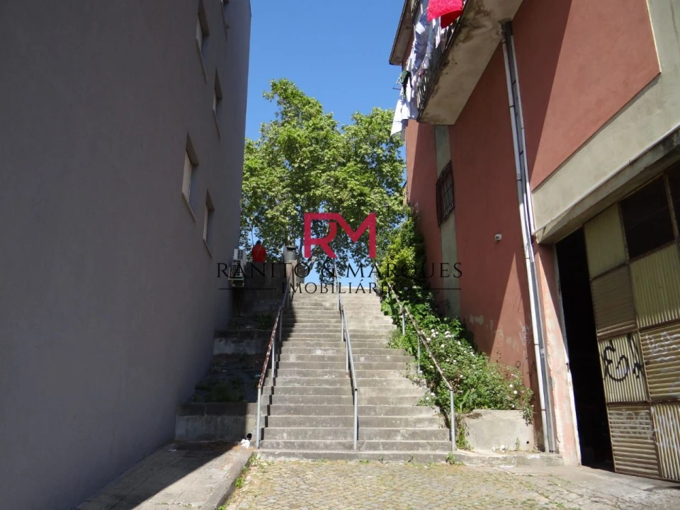 Armazém para Arrendamento em Valongo Foto 19