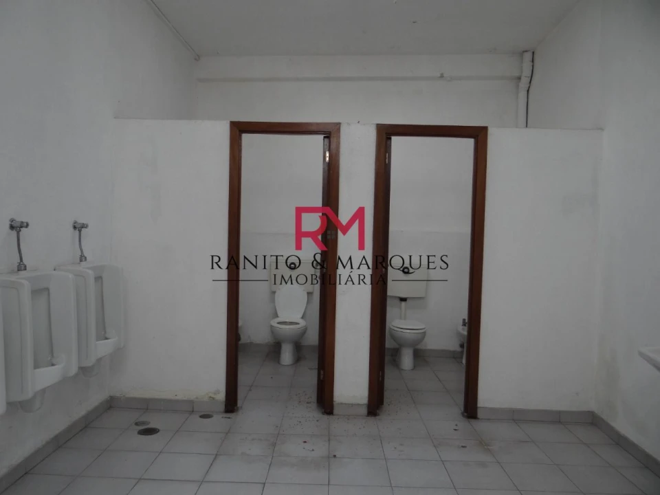 Armazém para Arrendamento em Valongo Foto 5