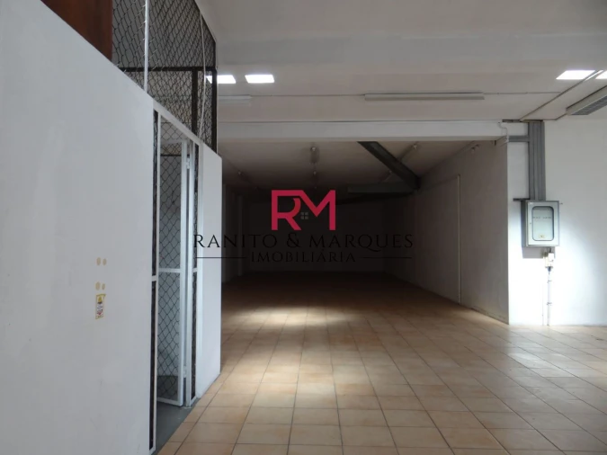 Armazém para Arrendamento em Valongo Foto 10