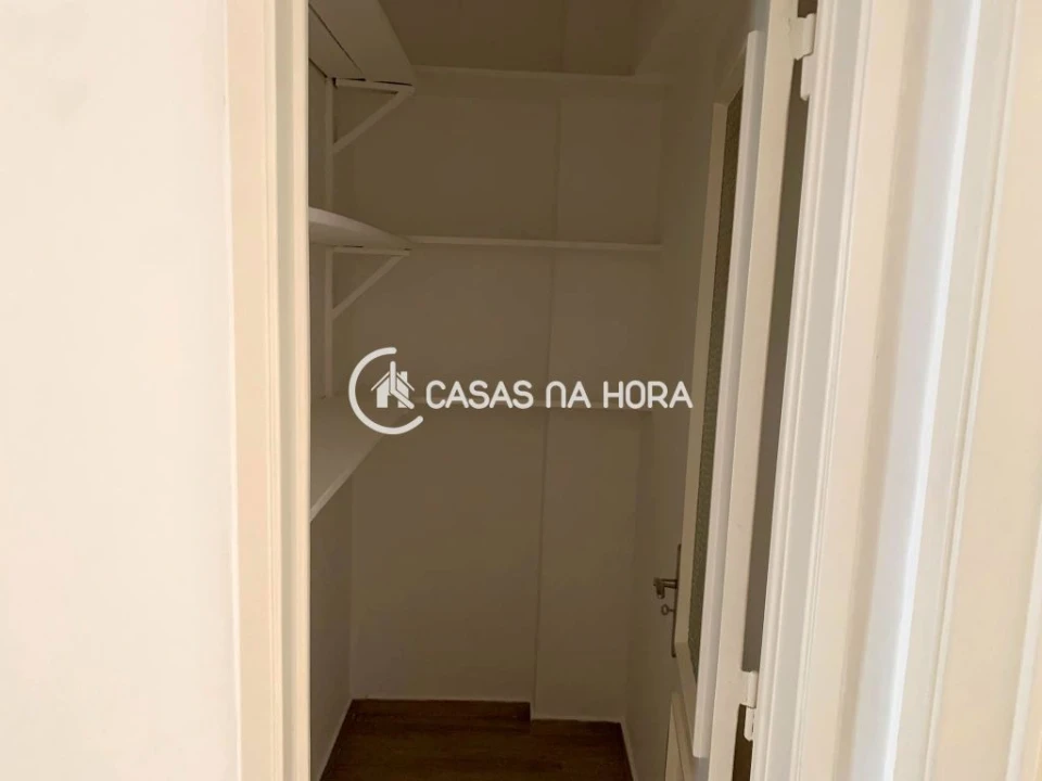 Apartamento T2 para Arrendamento em Almada, Cova da Piedade, Pragal e Cacilhas Foto 13
