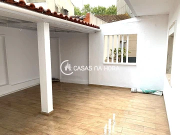 Apartamento T2 para Arrendamento em Almada, Cova da Piedade, Pragal e Cacilhas