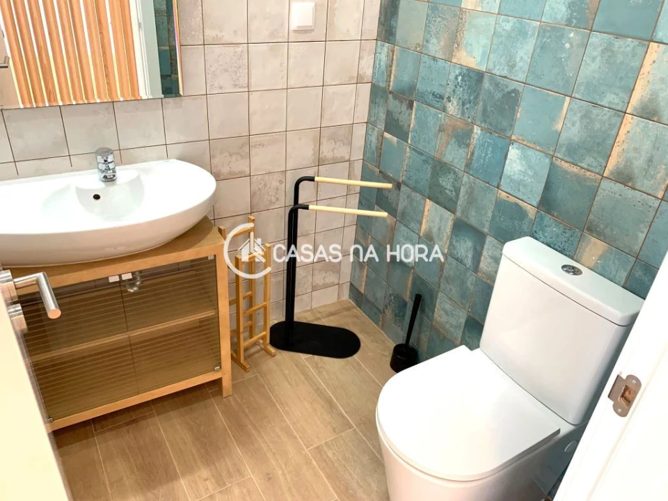 Apartamento T2 para Arrendamento em Almada, Cova da Piedade, Pragal e Cacilhas Foto 12