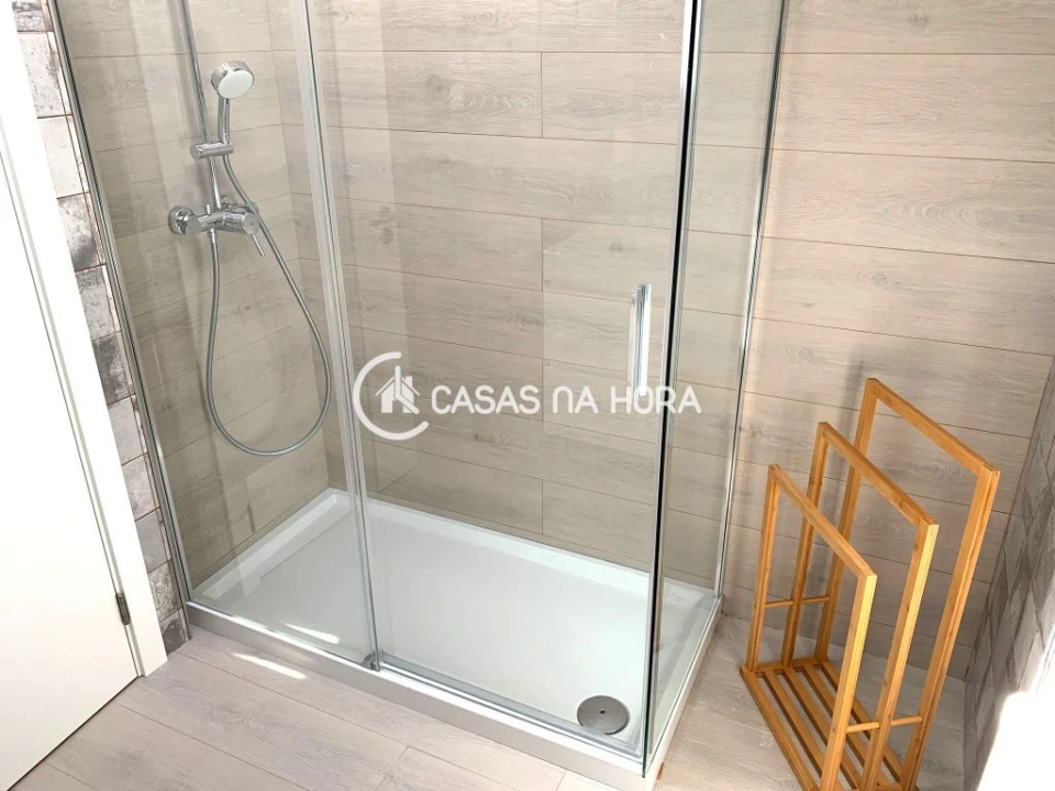 Apartamento T2 para Arrendamento em Almada, Cova da Piedade, Pragal e Cacilhas Foto 18