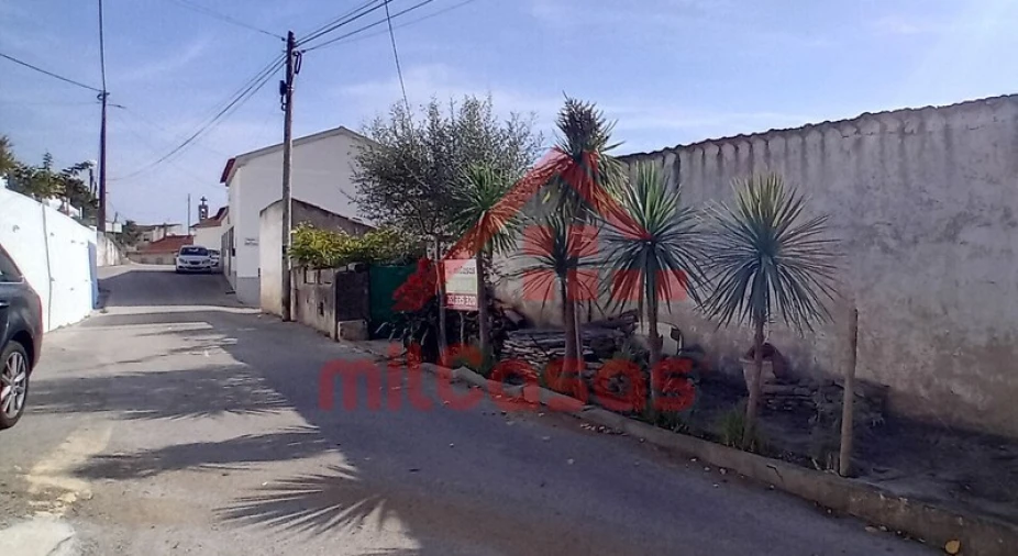 Moradia para Venda em Carvoeira e Carmões Foto 14