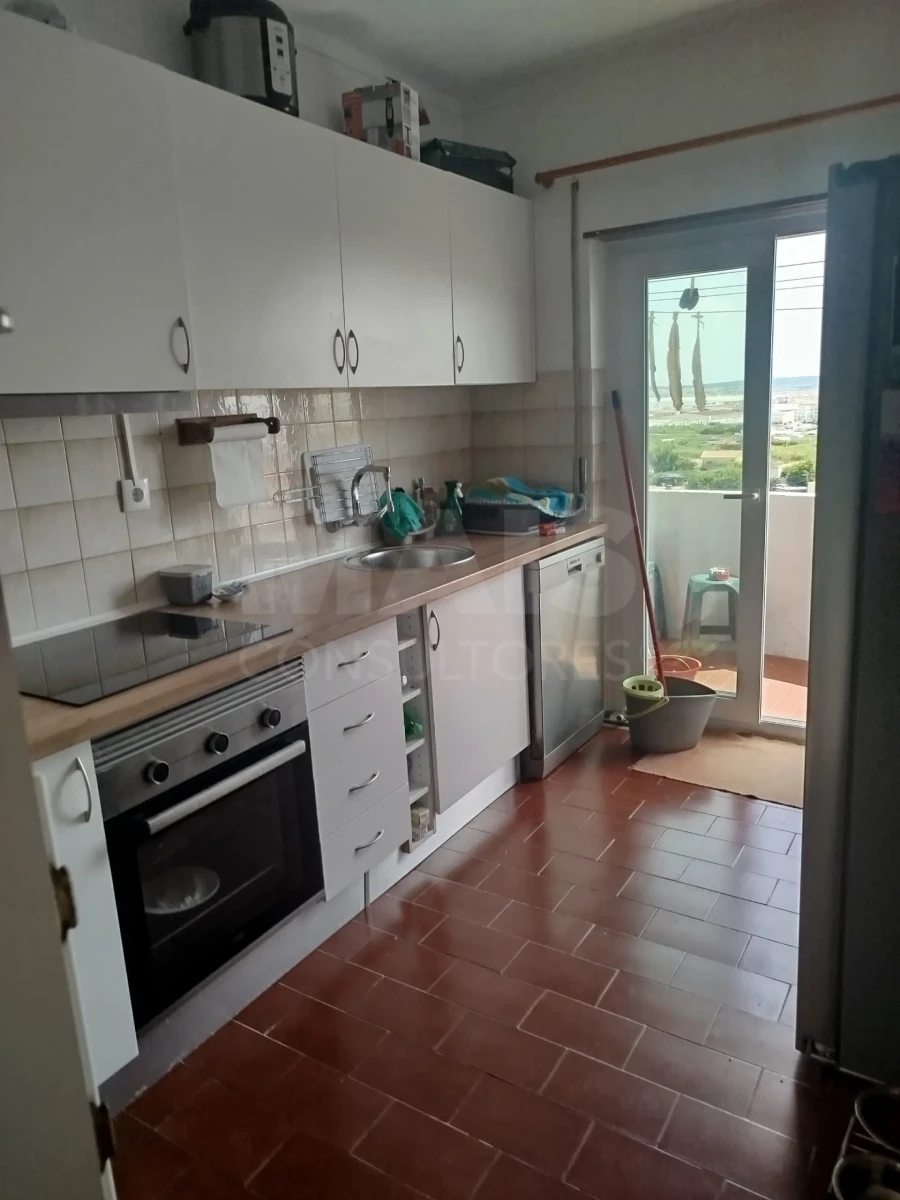 Apartamento T2 para Venda em Peniche Foto 8