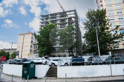 Armazém para Arrendamento em Odivelas