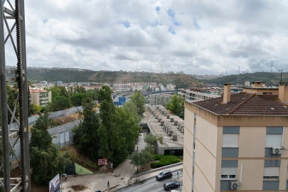 Armazém para Arrendamento em Odivelas
