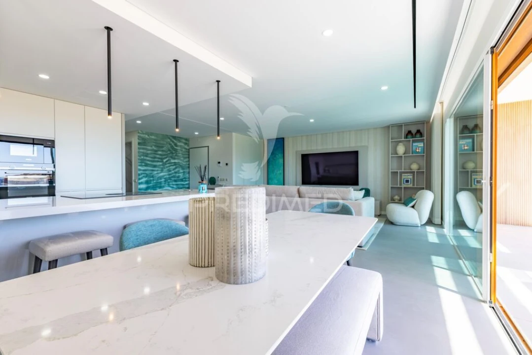 Apartamento T2 para Venda em Quarteira Foto 10