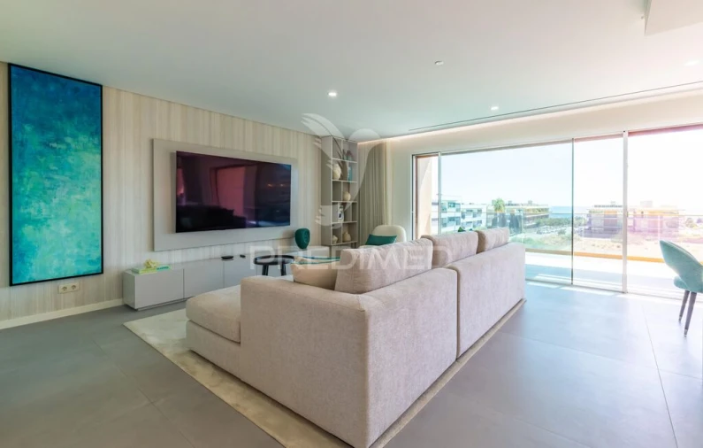 Apartamento T2 para Venda em Quarteira Foto 18