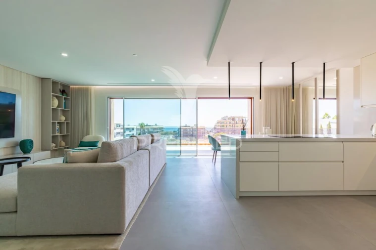 Apartamento T2 para Venda em Quarteira Foto 14